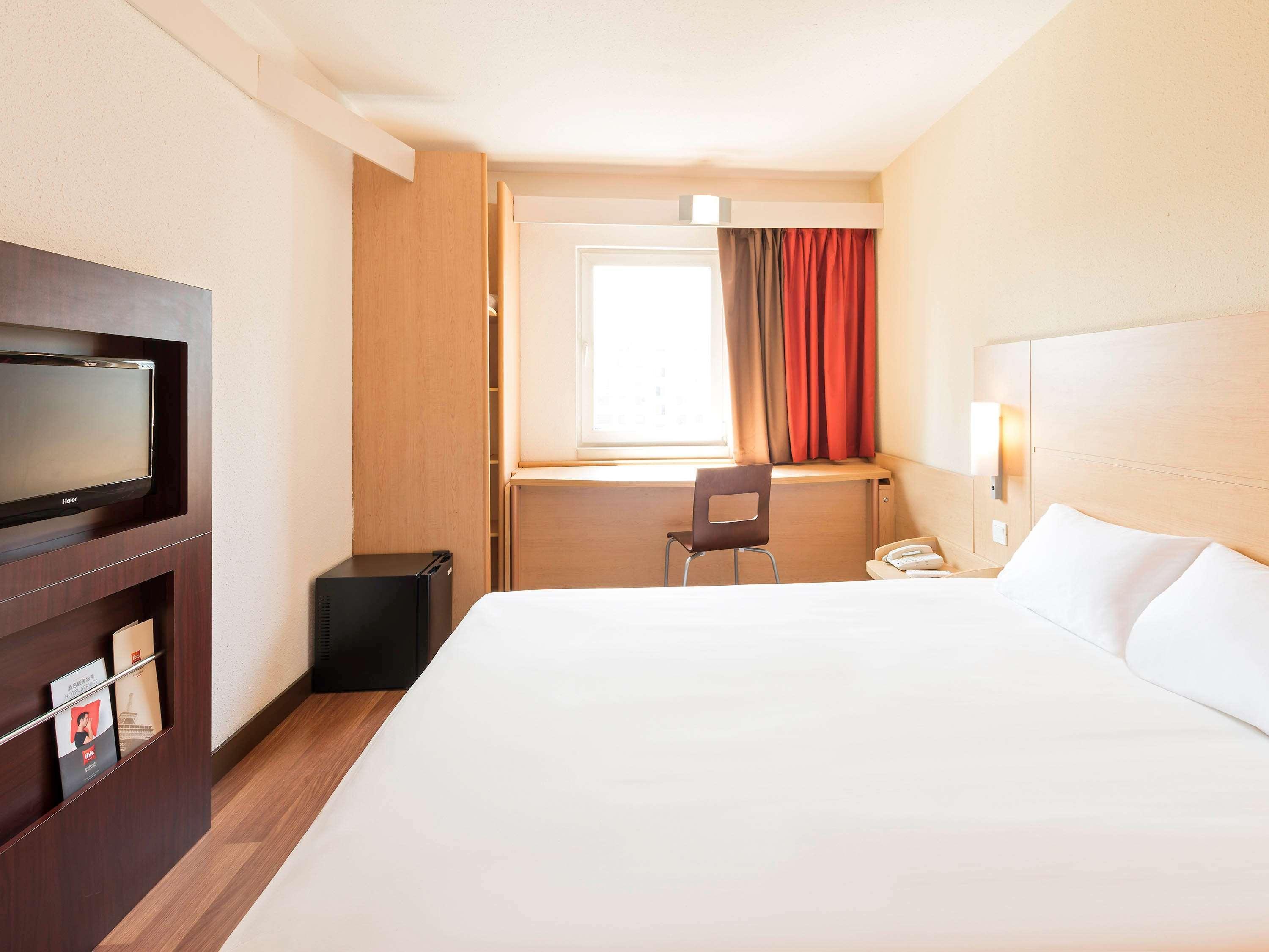 Готель Ibis Wuxi Hi Tech Екстер'єр фото