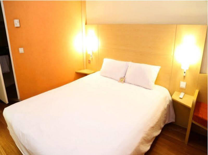 Готель Ibis Wuxi Hi Tech Екстер'єр фото