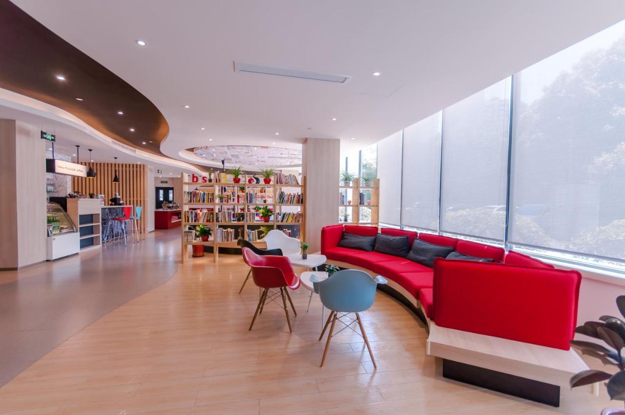 Готель Ibis Wuxi Hi Tech Екстер'єр фото